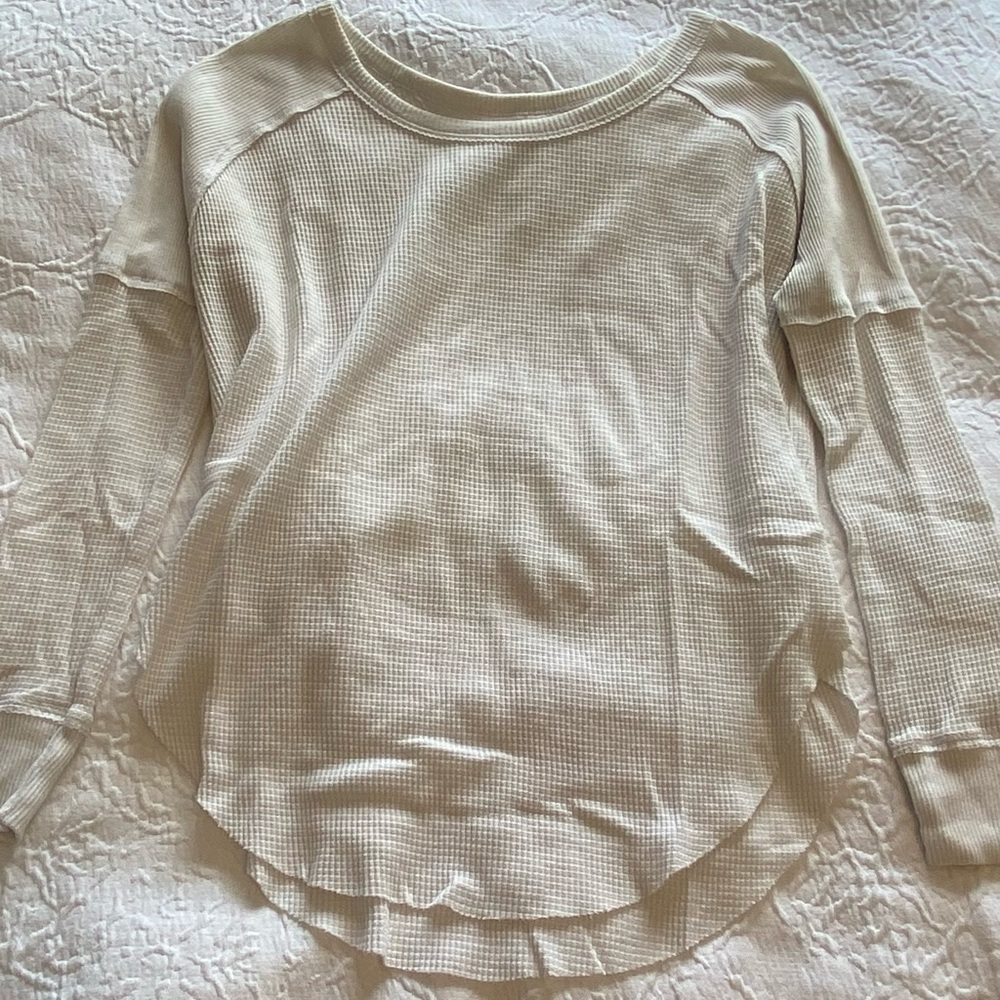 Aritzia Sweater Top